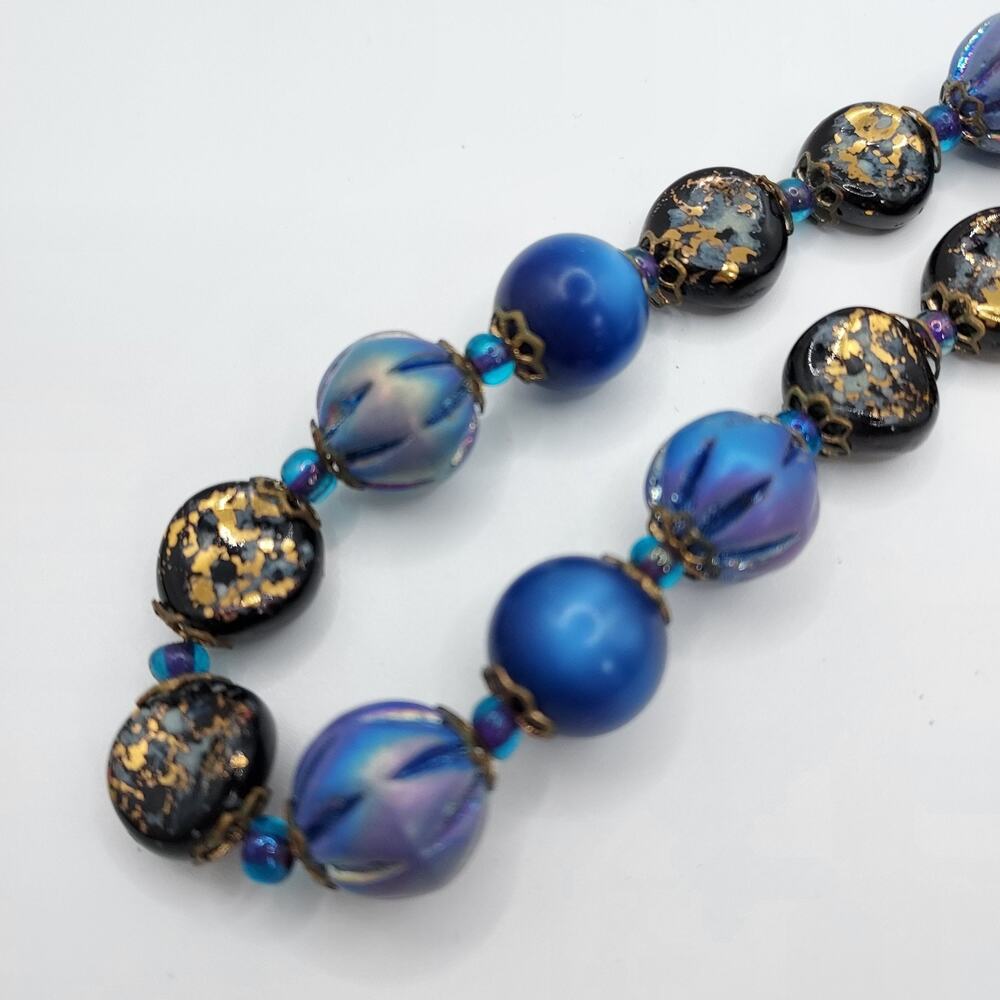 Vintage Hobe Necklace Blue Glass Fancy Beads Circa 1950s 16" Collectible Signed - Picture 2 of 8